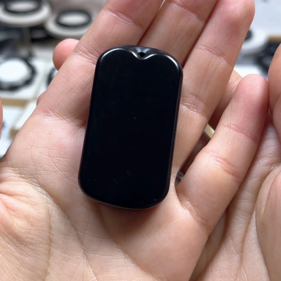 【闪购商品】和田玉（墨玉）老料珠宝级未镶嵌我*哥