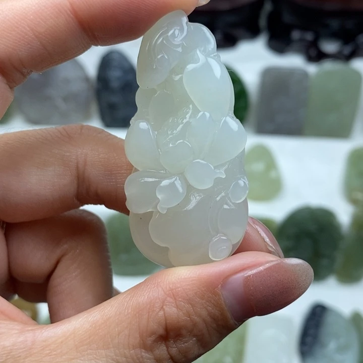 和田玉未镶嵌颈饰36