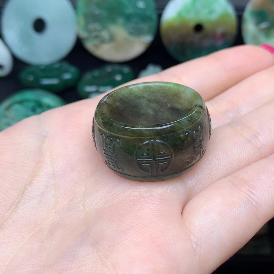 济***堂未镶嵌独山玉颈饰