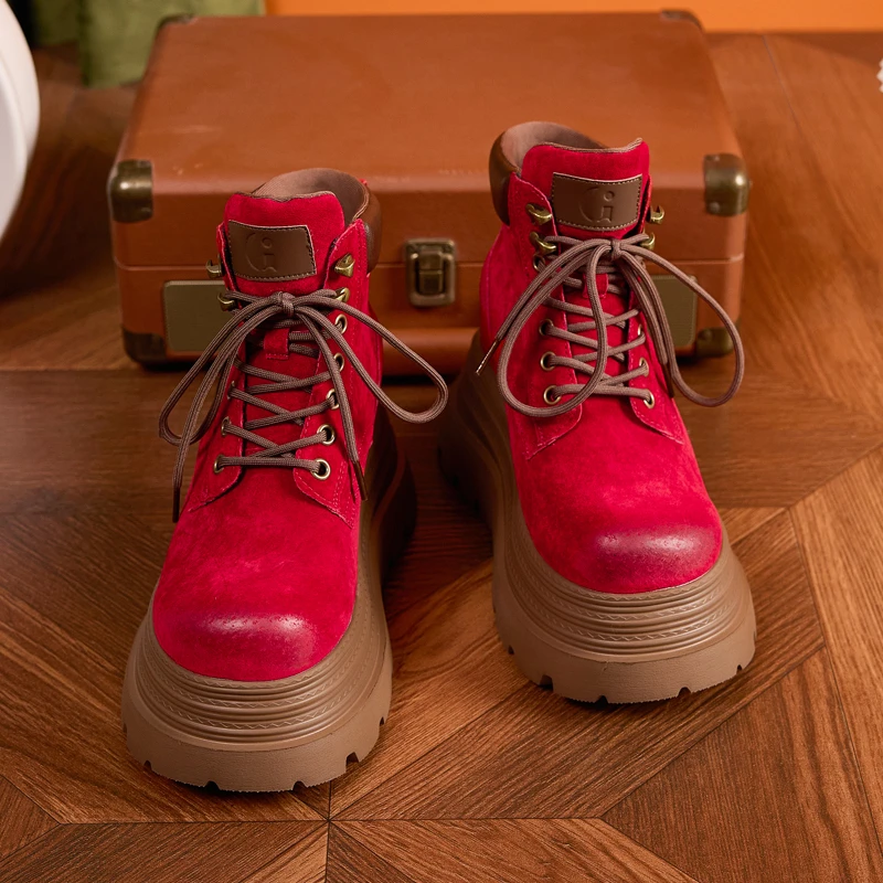 小个子厚底增高马丁靴女复古潮流工装大黄靴秋冬时尚百搭户外短靴