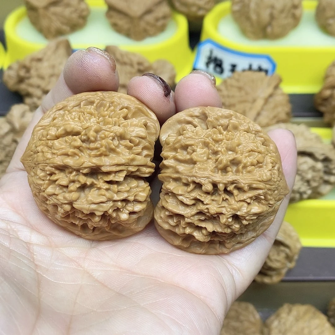 文玩核桃吊坠满天星