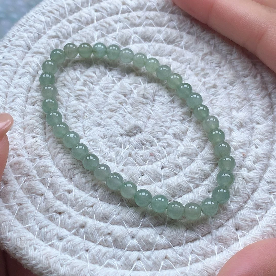 翡翠未镶嵌手串油青5.0