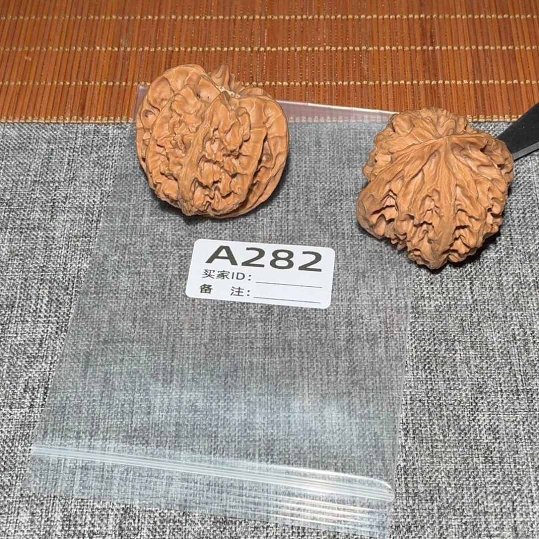 吊坠文玩核桃苹果282