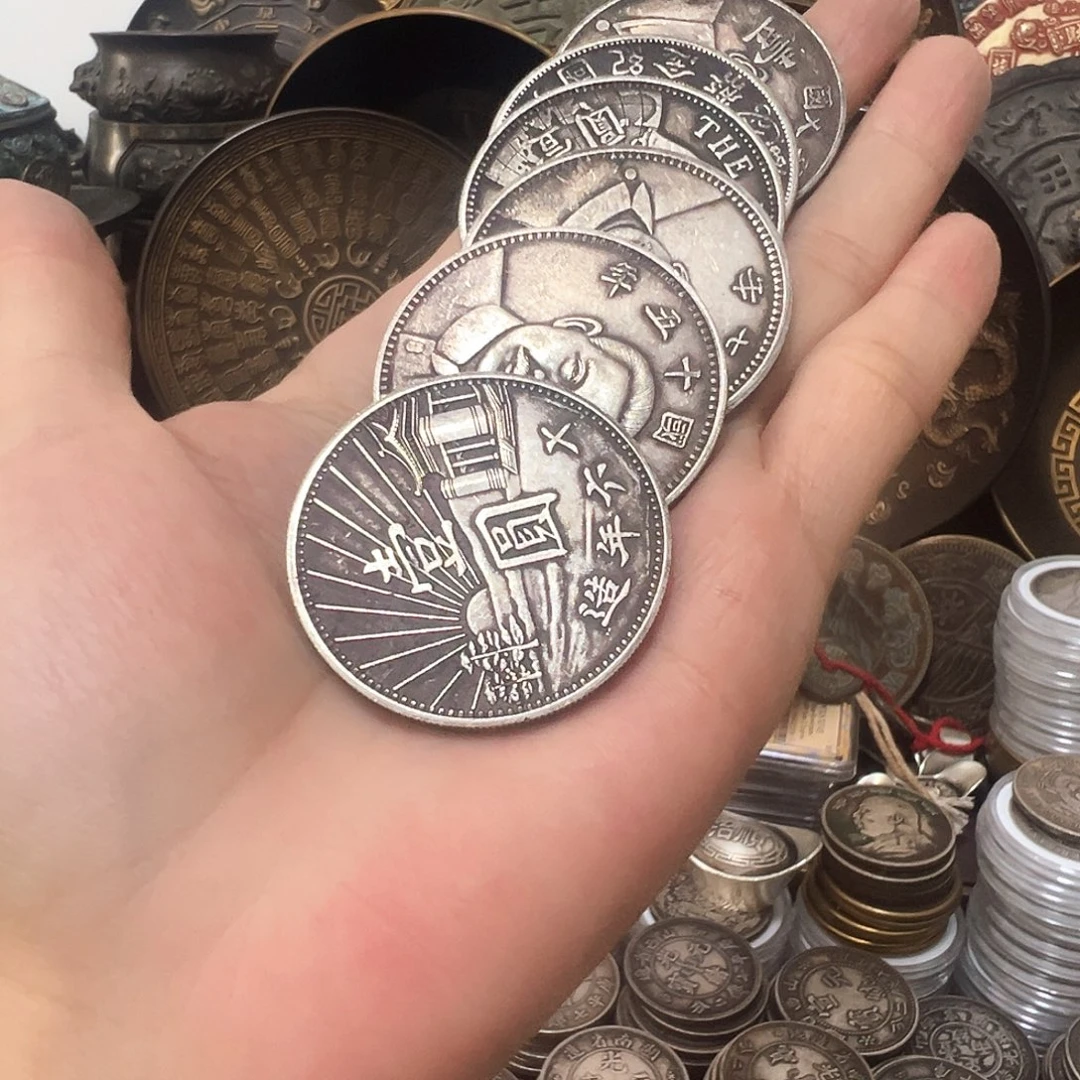 金属复古风格摆件