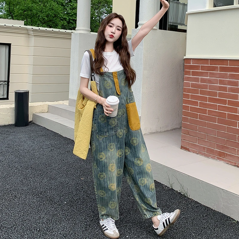 港式复古设计感撞色拼接牛仔背带裤女2025年夏季新款小个子阔腿裤