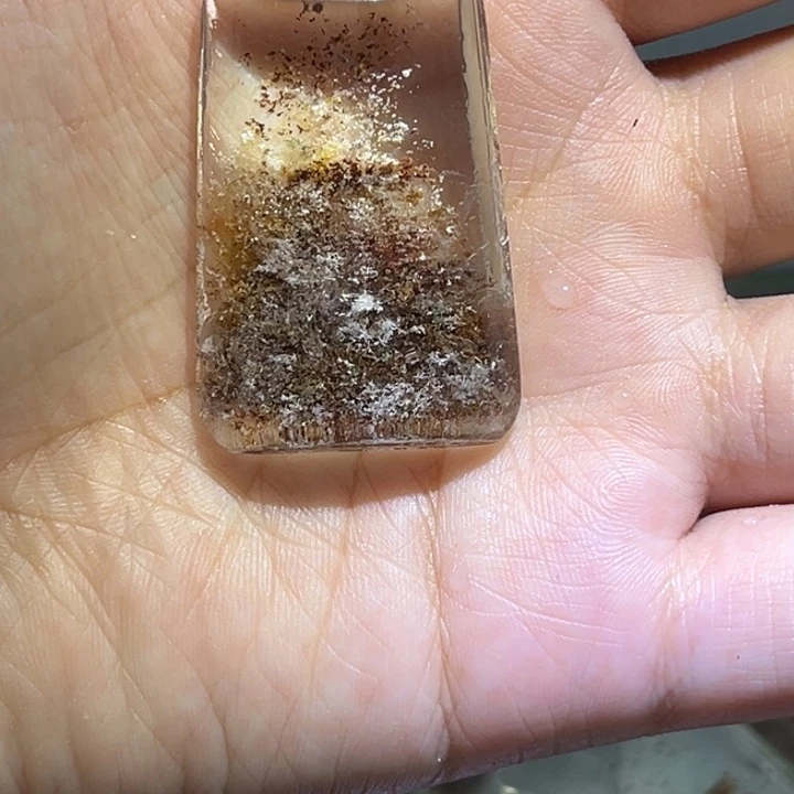 未镶嵌吊坠(赠链)水晶