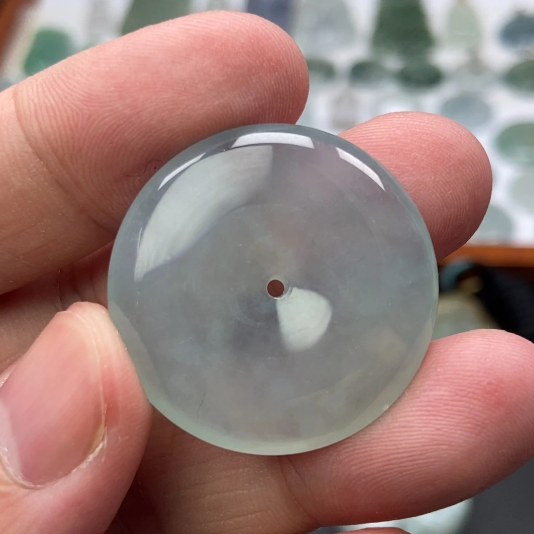 翡翠未镶嵌颈饰平安扣冰种天空蓝 天然缅甸A货翡翠