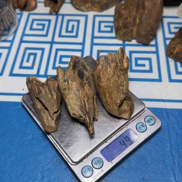 守***你木手工艺雕塑根雕木方板材49克