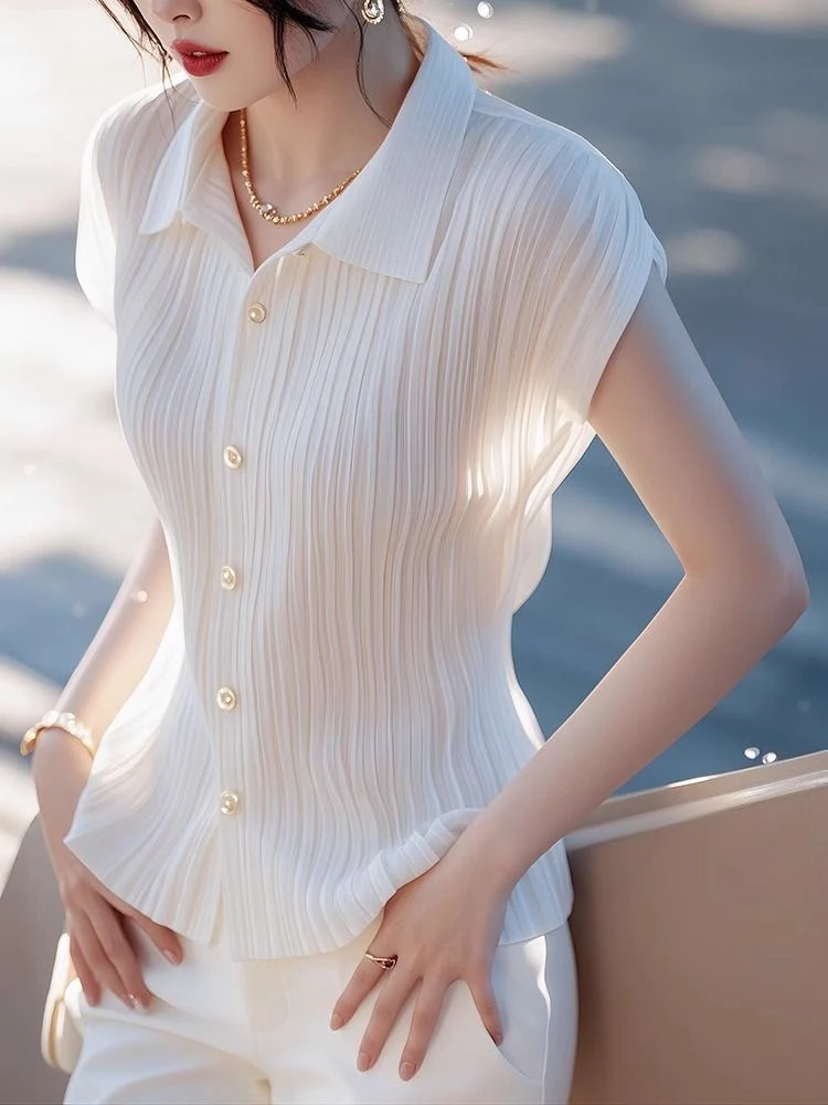 法式优雅超好看白色翻领短袖衬衫女夏季款别致超好看多巴胺服装女