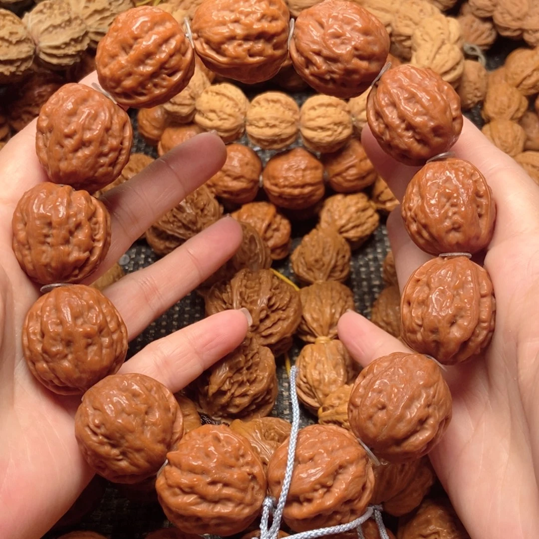 吊坠桃核粗筋手串