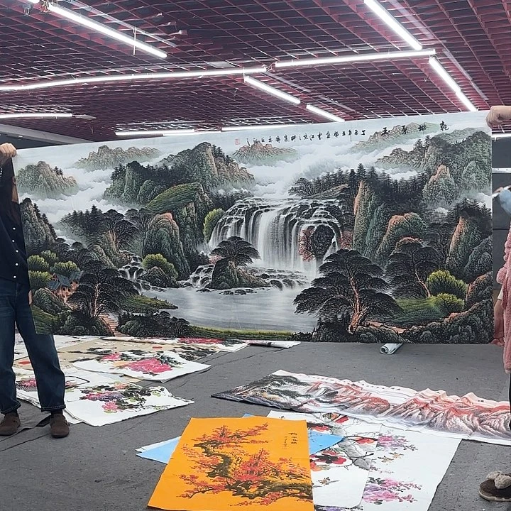 国画无毛或近无色或近