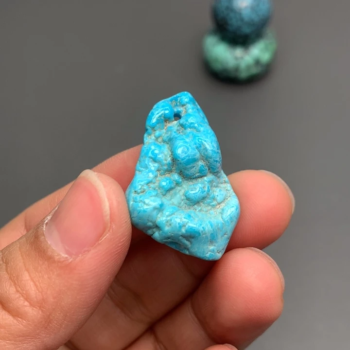 绿松石颈饰未镶嵌