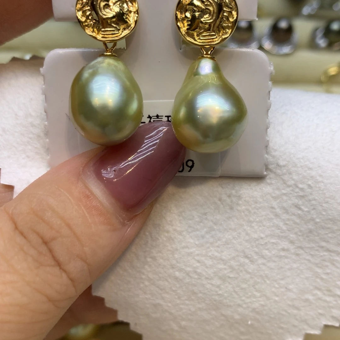 银S925镶嵌耳饰海水珍珠