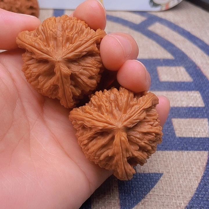 吊坠文玩核桃用****7三棱