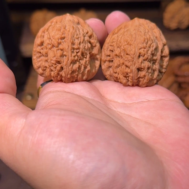 文玩核桃吊坠全品40南疆