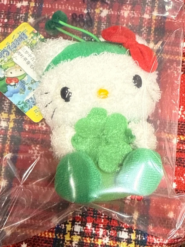鑫中有你专拍四叶草kitty挂件