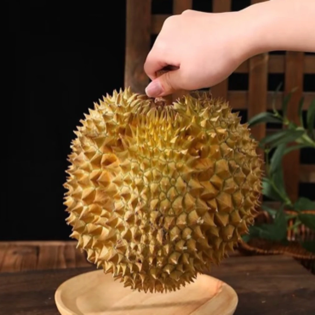 1号新鲜越南树熟榴莲3-6斤左右，鲜榴莲，核小（一物一拍）榴莲同城配金枕越南