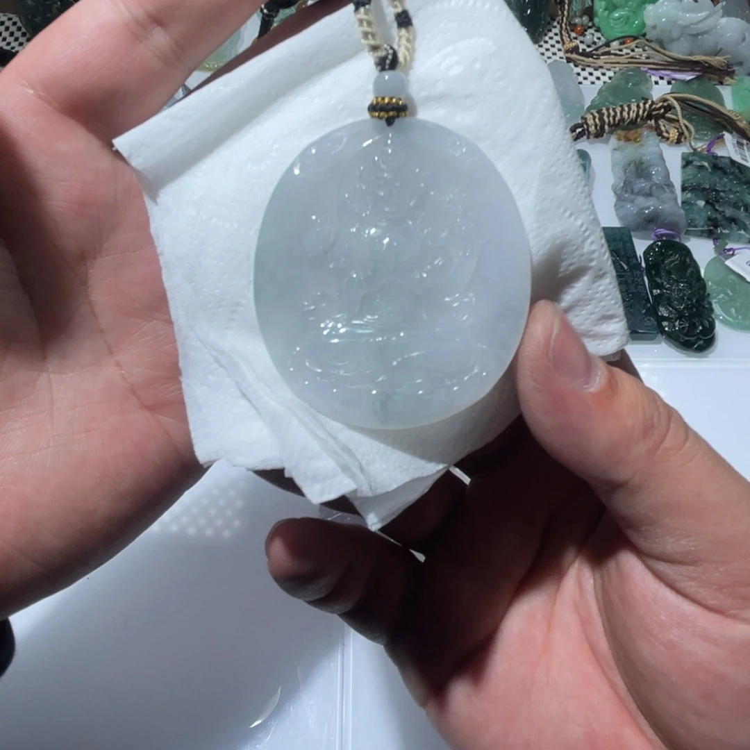 翡翠颈饰未镶嵌天然