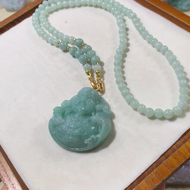 翡翠未镶嵌颈饰翡翠吊坠
