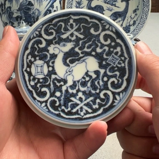 明续幽蓝鹿纹盖置