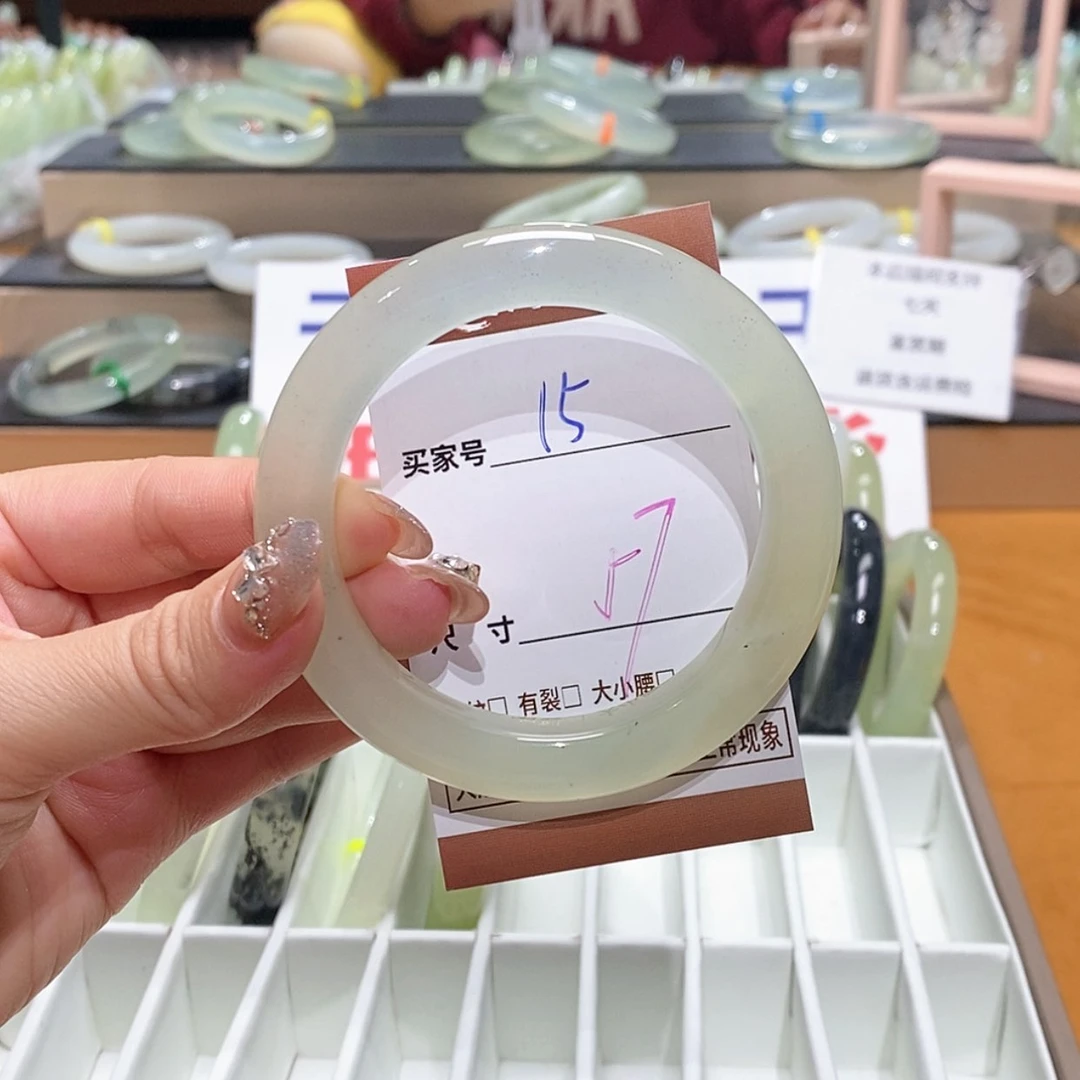 【闪购商品】岫玉手镯未镶嵌天然