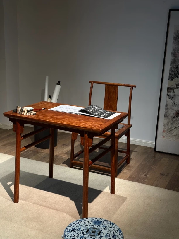 慕古识趣式小酒桌书桌椅子阳台小茶桌大果紫檀家用简约办公泡茶桌