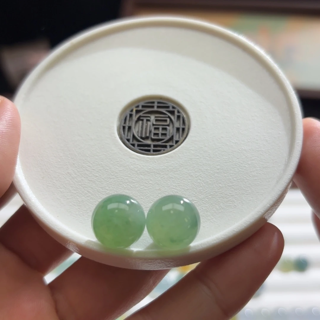 翡翠散珠卡12.5一对