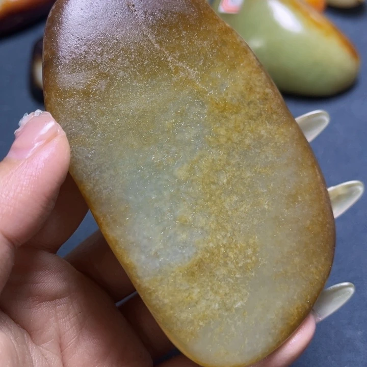 未镶嵌和田玉珠宝奇石