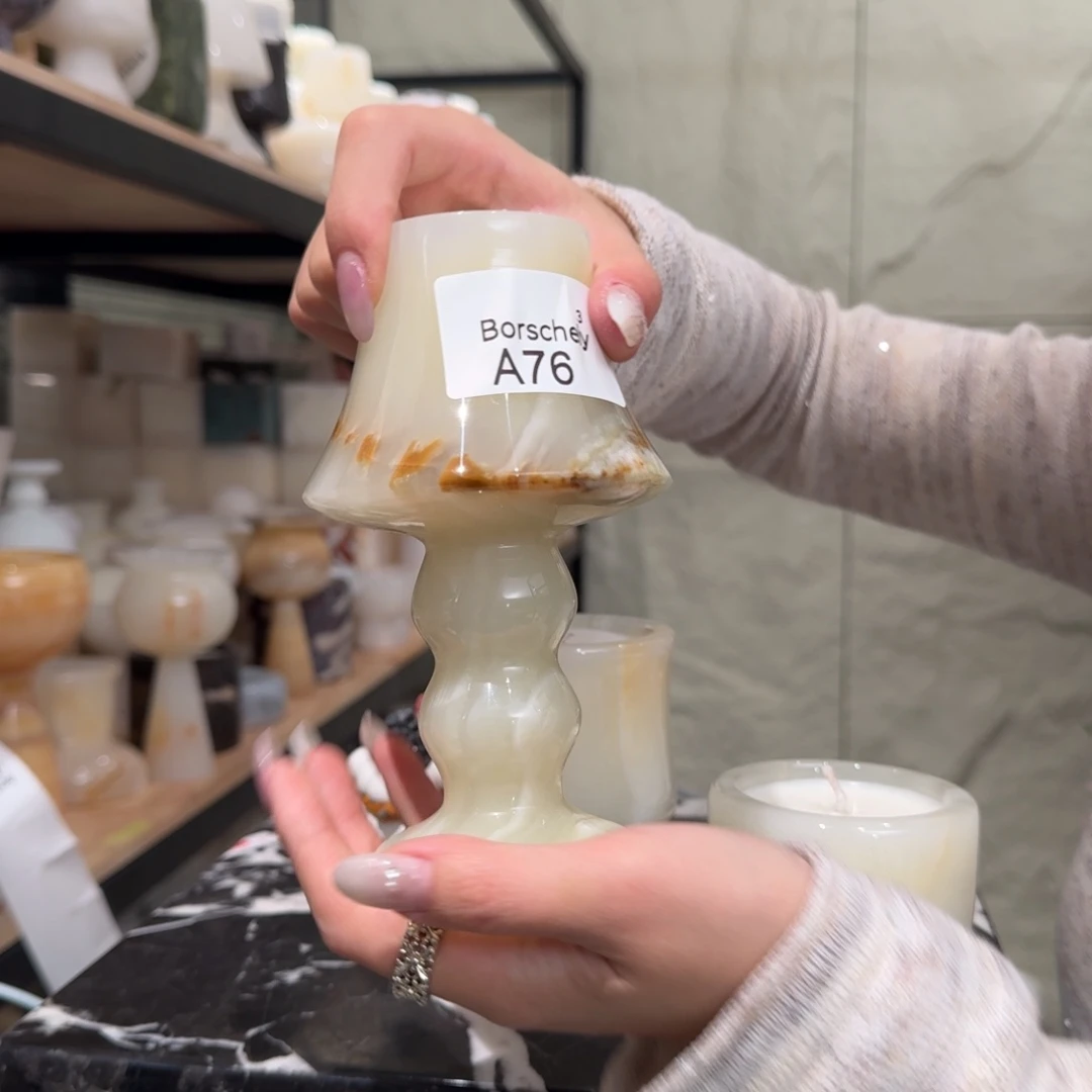 大理石A76。  关机。