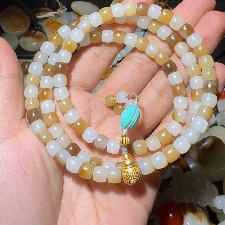 和田玉未镶嵌项链