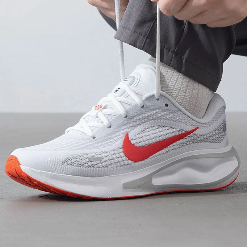Nike耐克男鞋JourneyRun低帮耐磨运动鞋健身训练跑步鞋FN0228-106