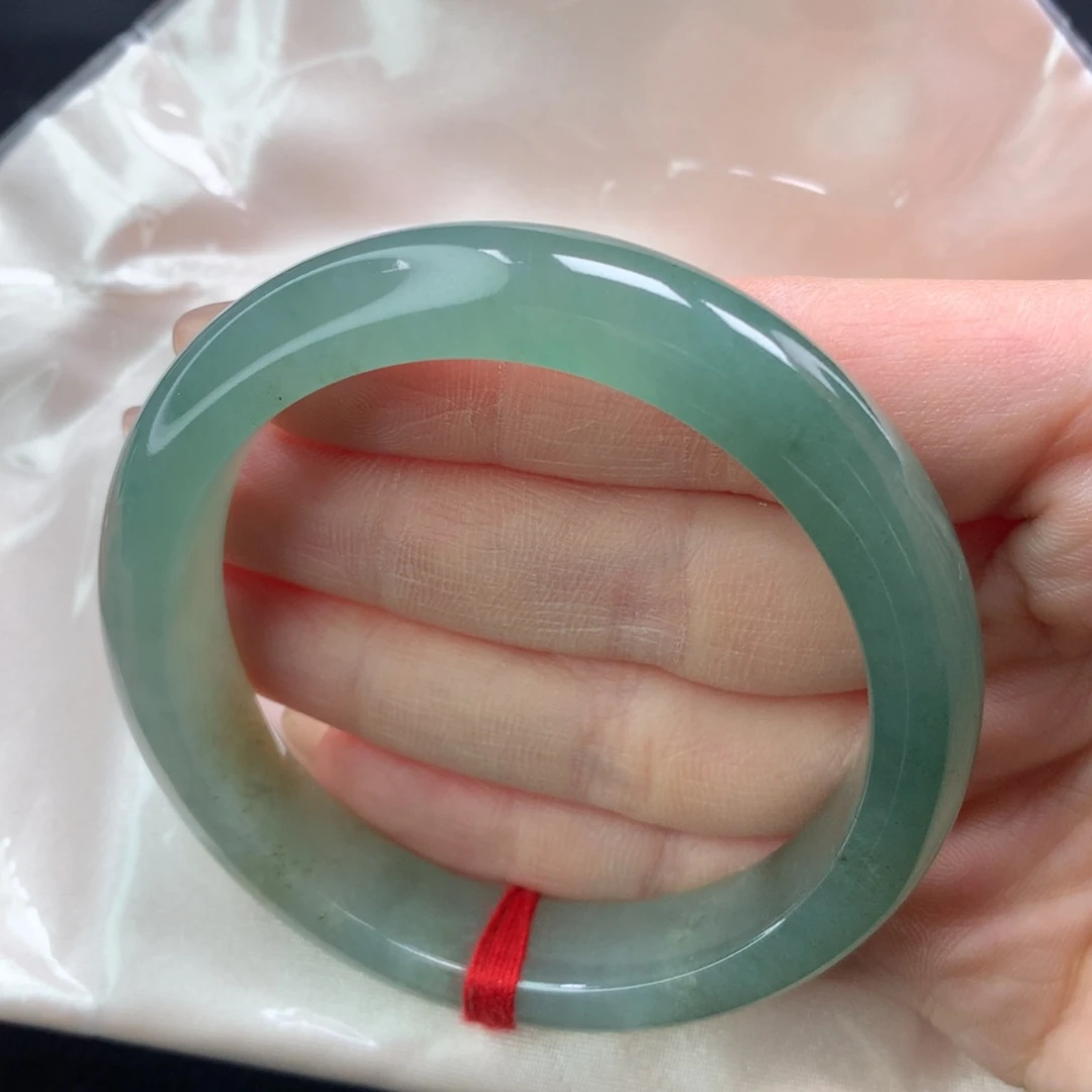 翡翠手镯未镶嵌（52号）