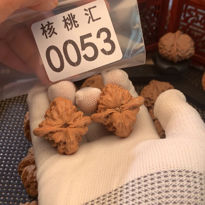 吊坠文玩核桃白蛇骨37