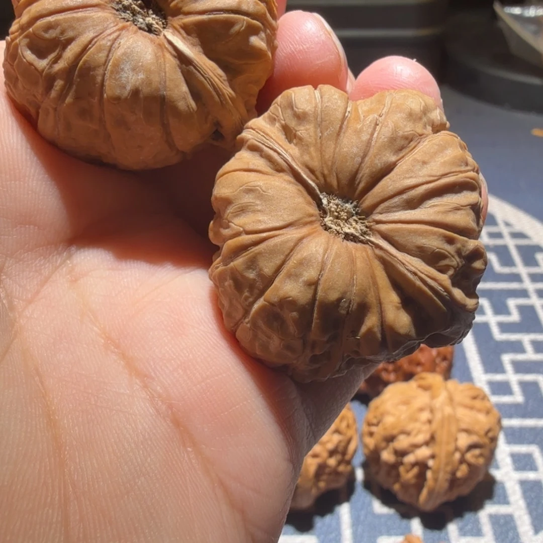 商***筋文玩核桃把件南瓜