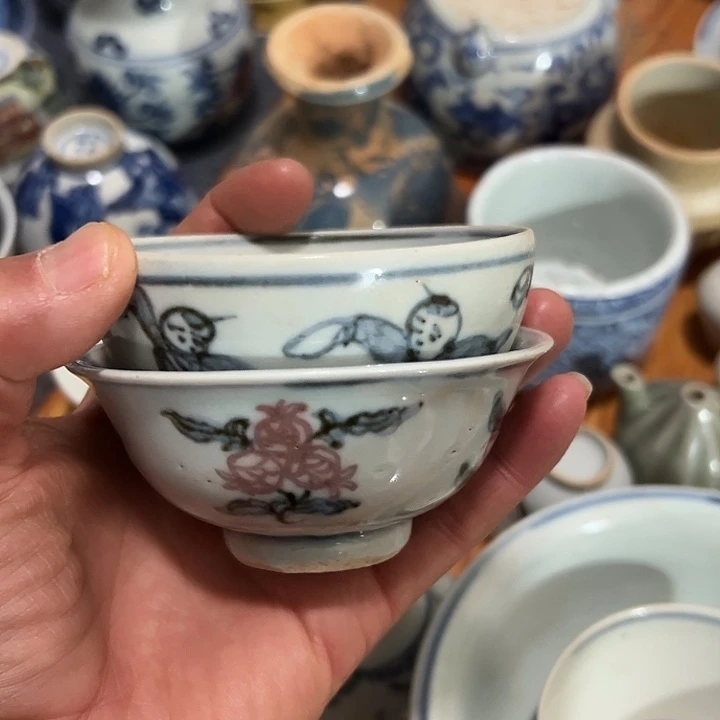 碗邕**子青花文饰的一个杯子