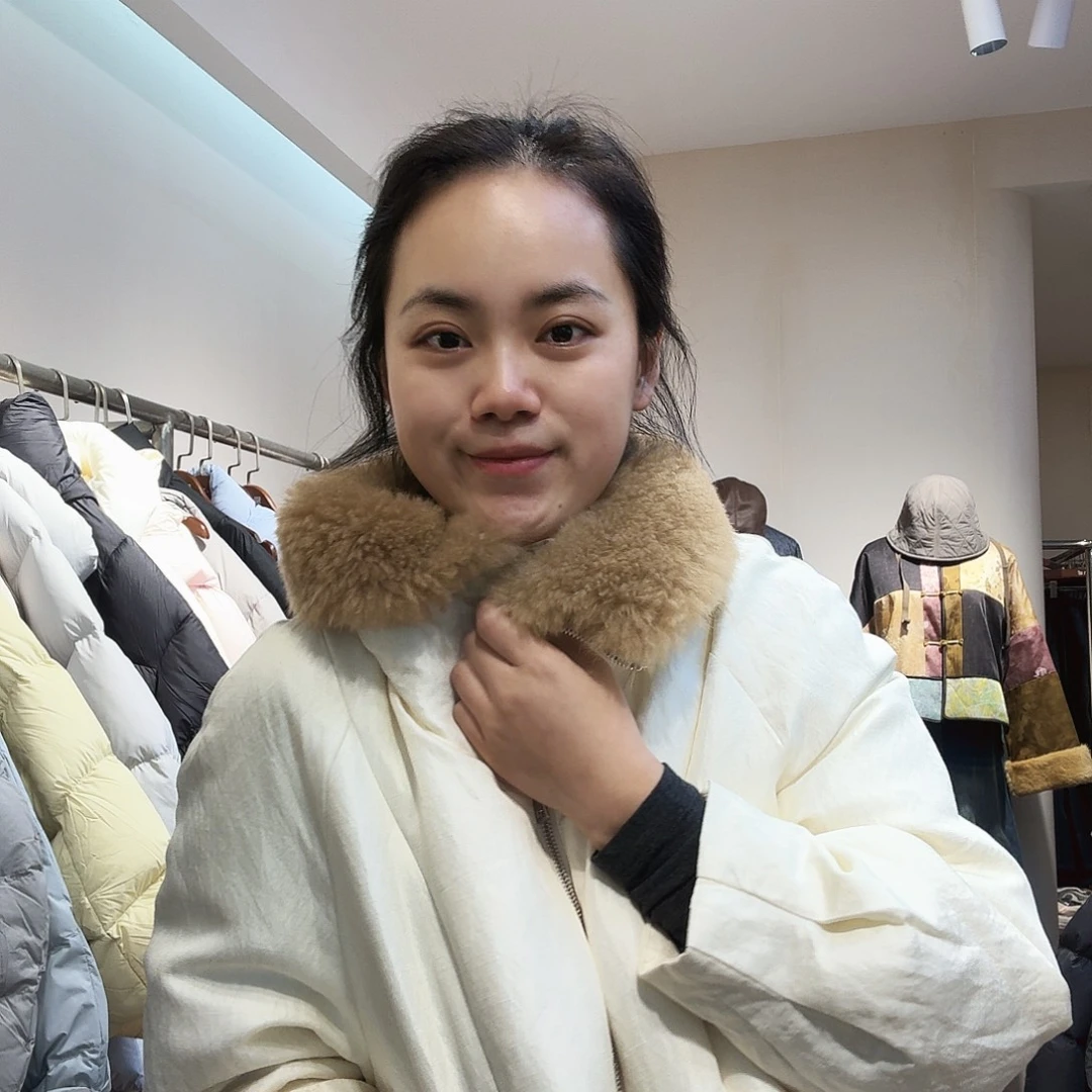 （爱衣橱女装）2951外套