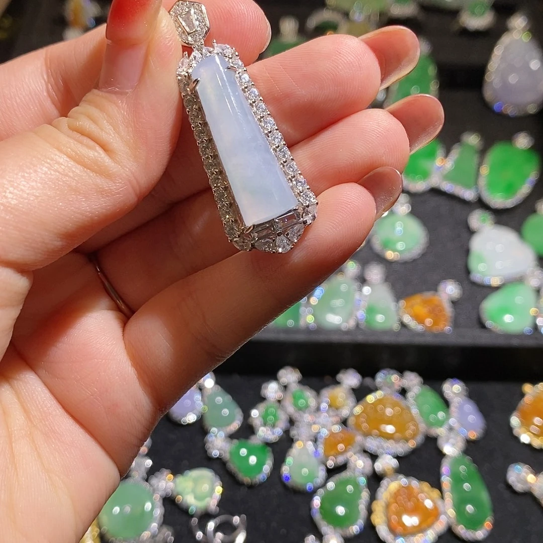 颈饰银S925镶嵌翡翠天然翡翠