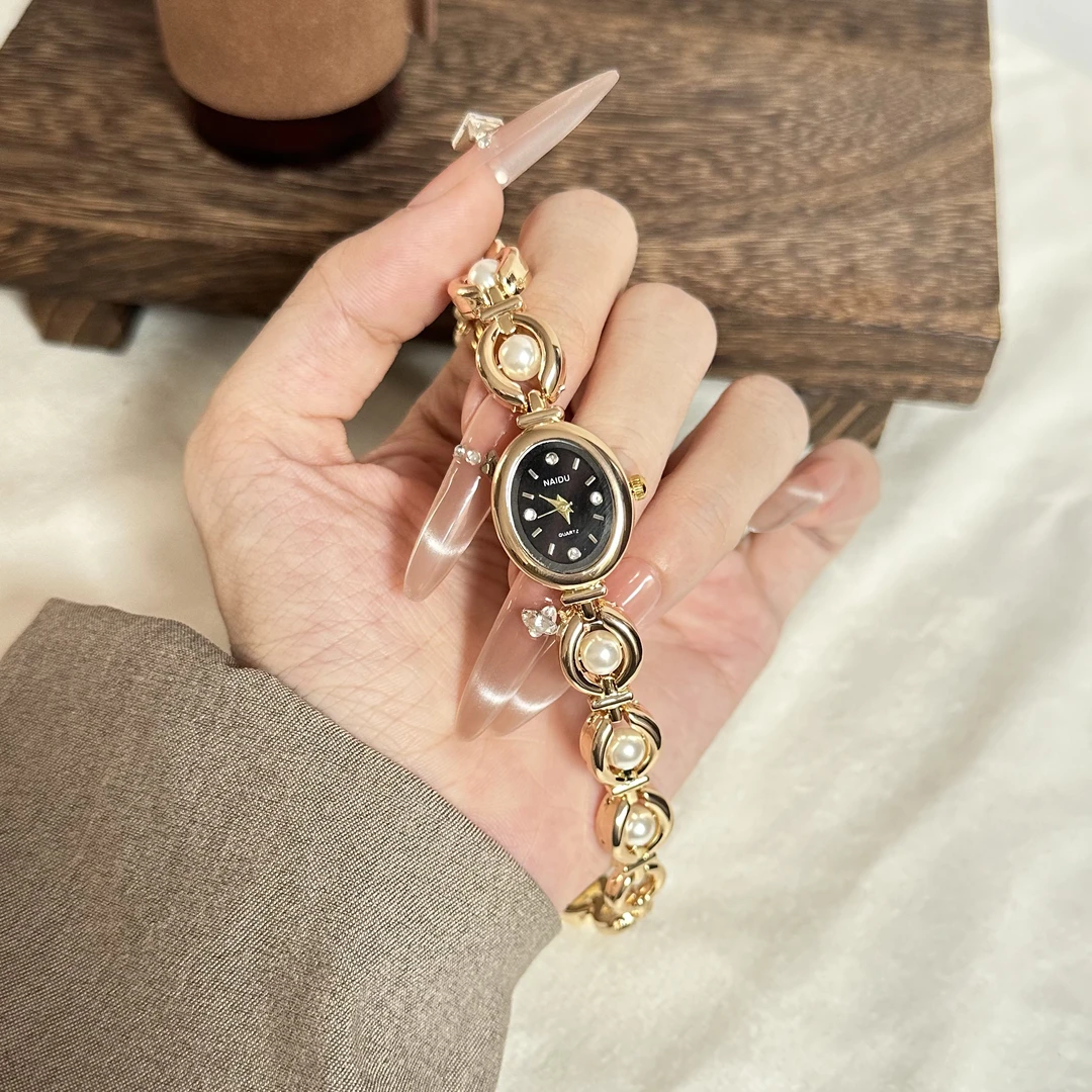 轻奢小众女士式复古精致小众高级珍珠链手表ND6271