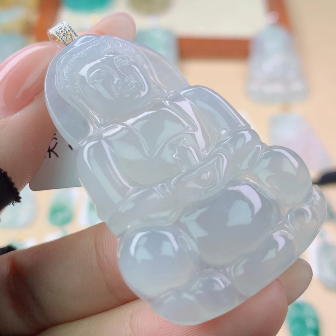 翡翠18K金镶嵌颈饰翡翠吊坠