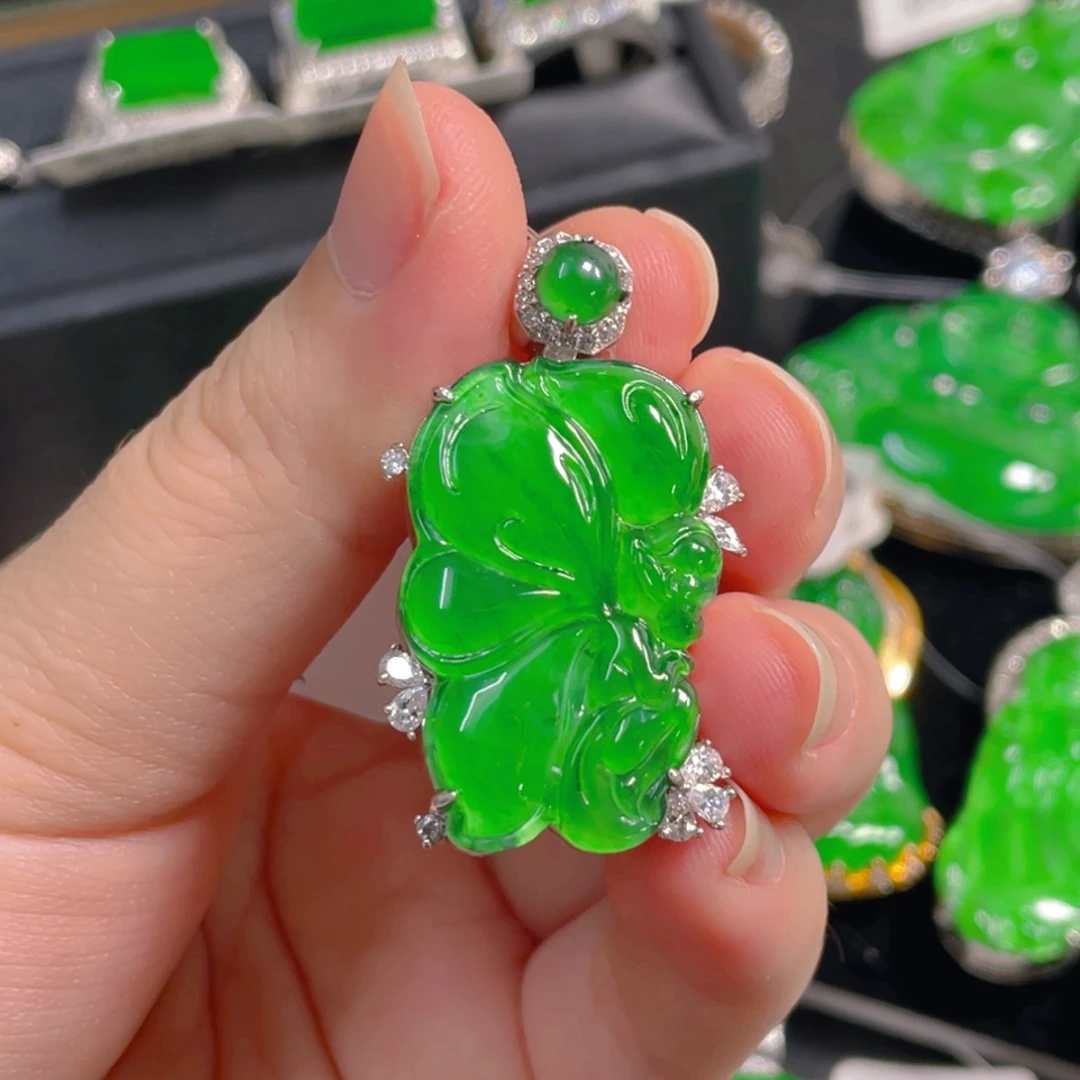 翡翠未镶嵌吊坠(不含链)