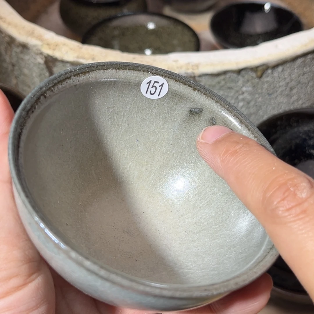 茶盏义兴龙窑坚持真柴烧