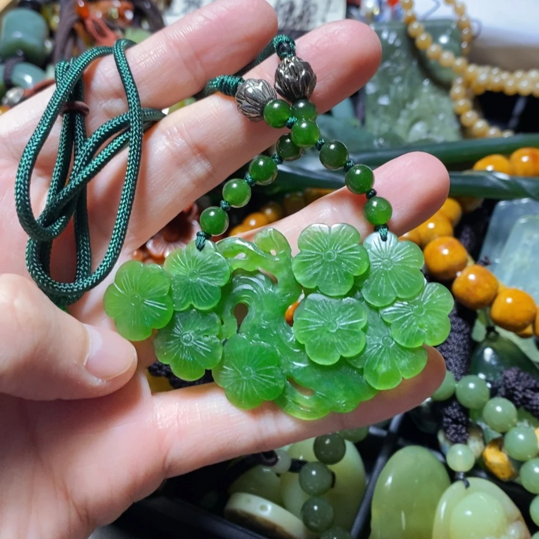 和田玉（碧玉）未镶嵌颈饰