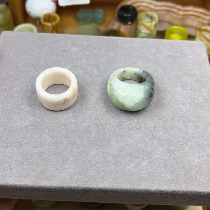 @***袋蛇纹石玉未镶嵌戒圈