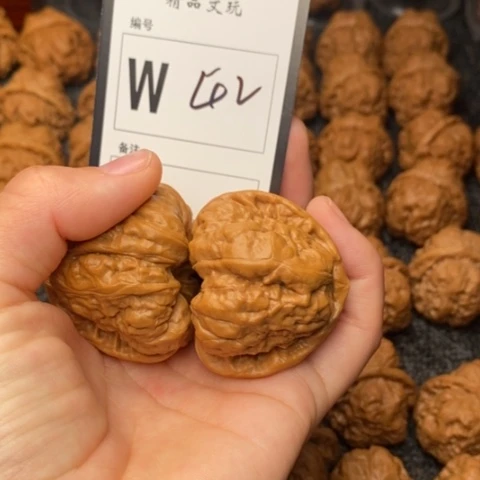 吊坠桃核重**过我是第一百45