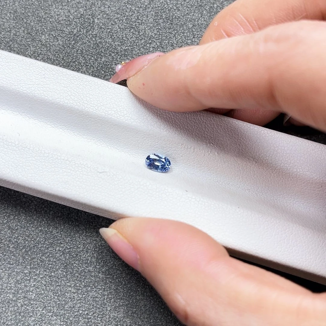 蓝宝石裸石未镶嵌裸石