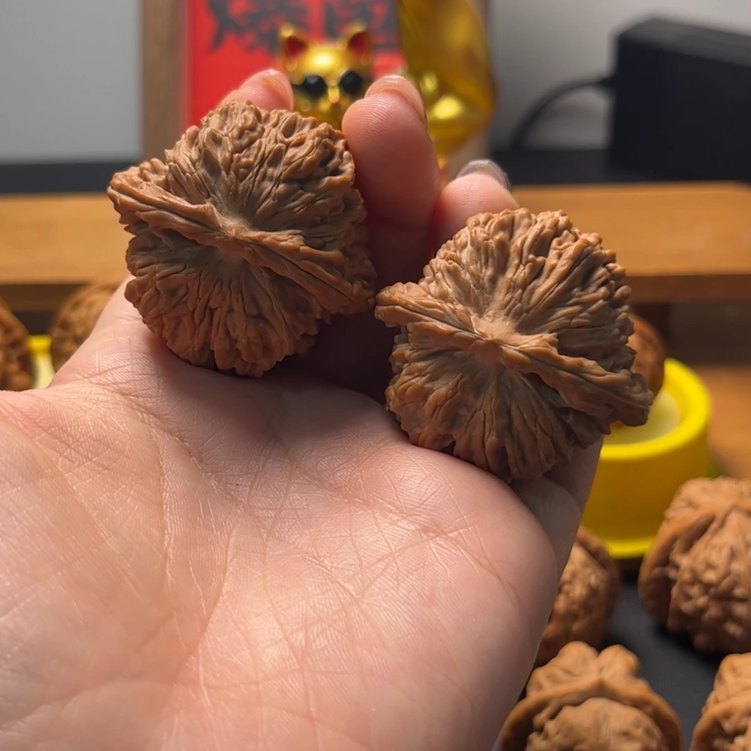 1***3文玩核桃吊坠四座楼44