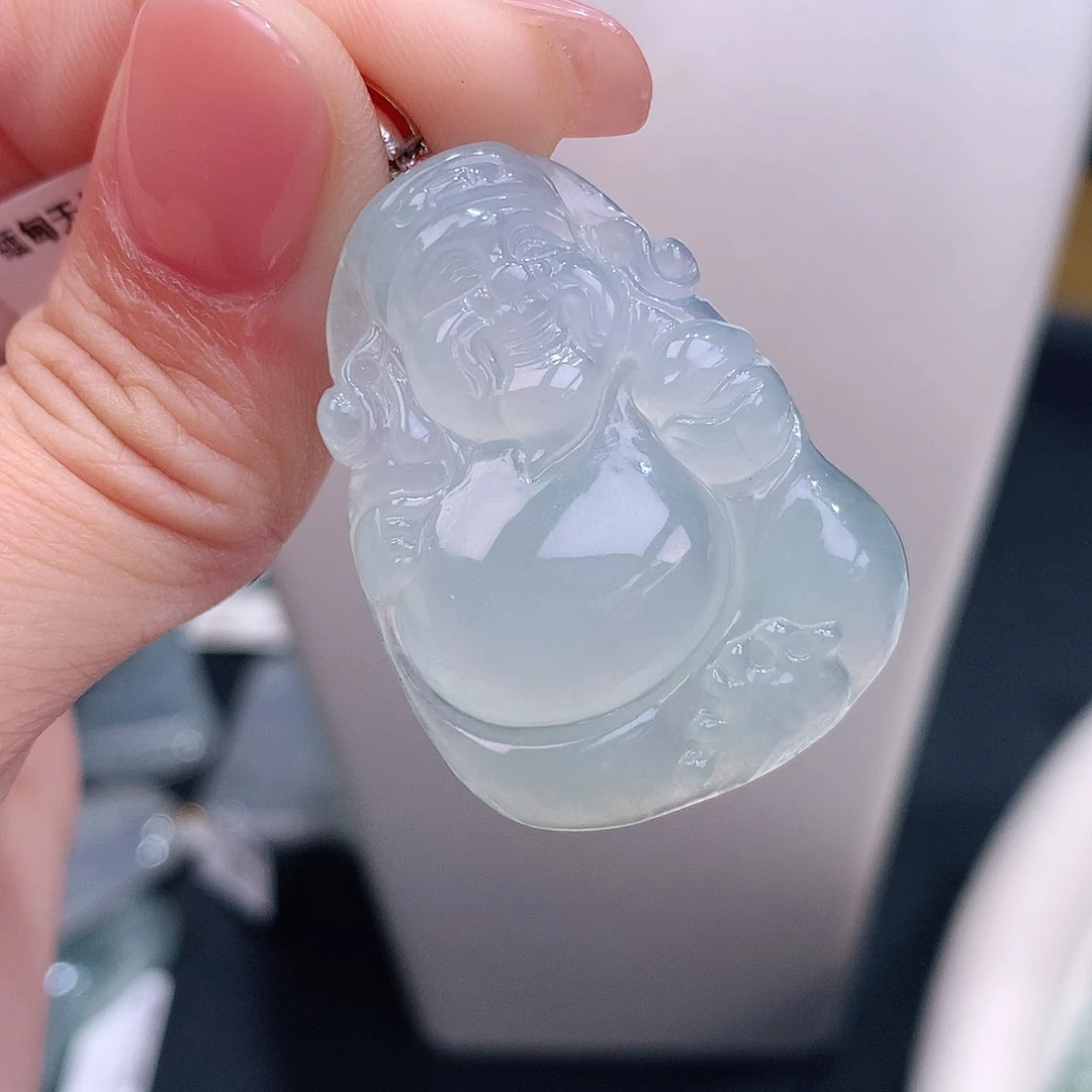 颈饰18K金镶嵌翡翠冰薄荷绿财爷