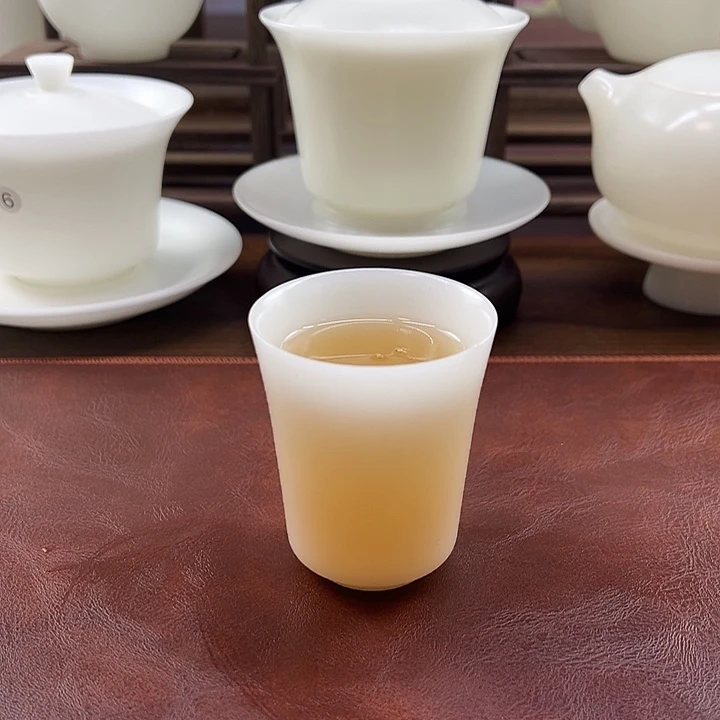 隐唐窑/璞玉素烧自生釉70ml闻香主人杯