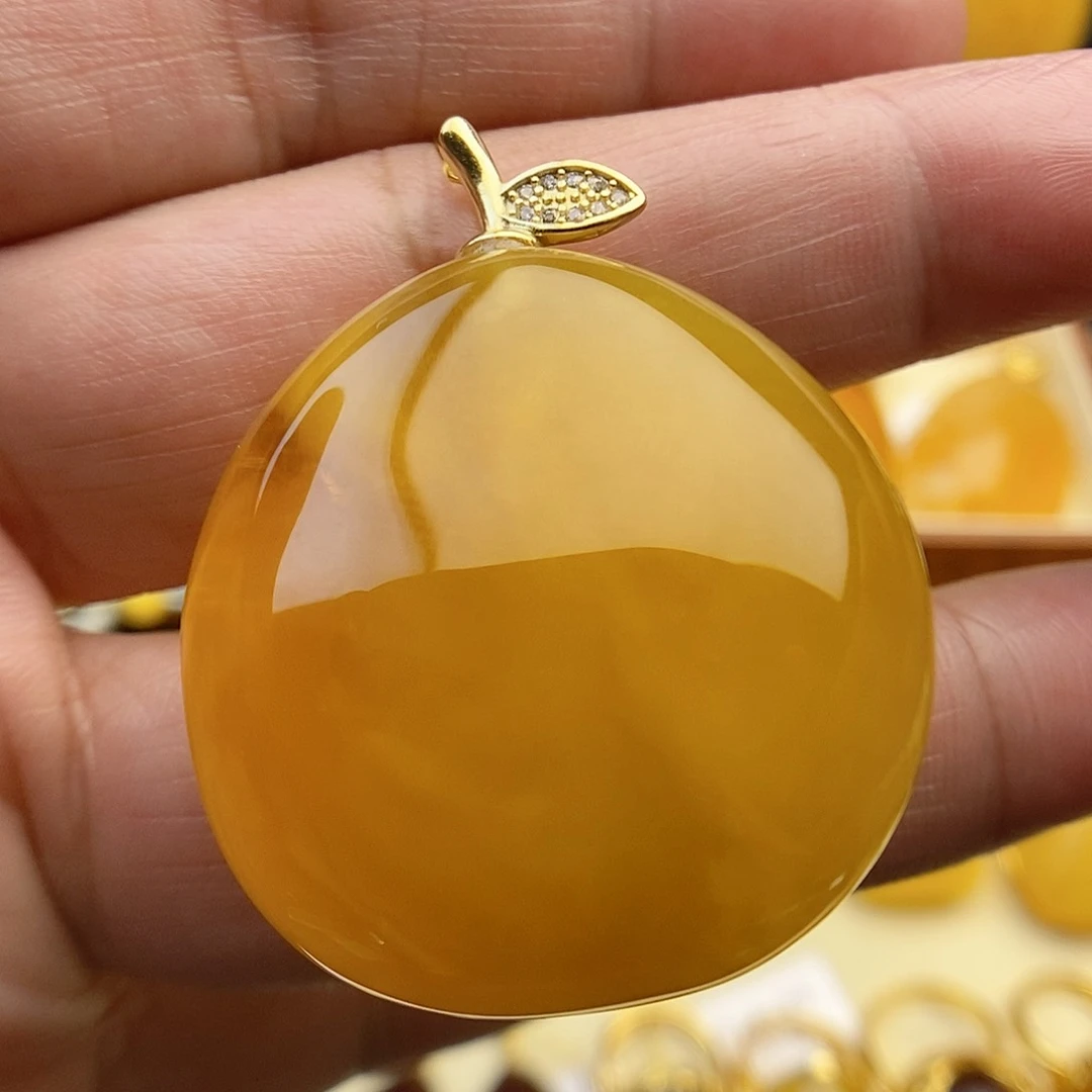 银S925镀金镶嵌颈饰琥珀