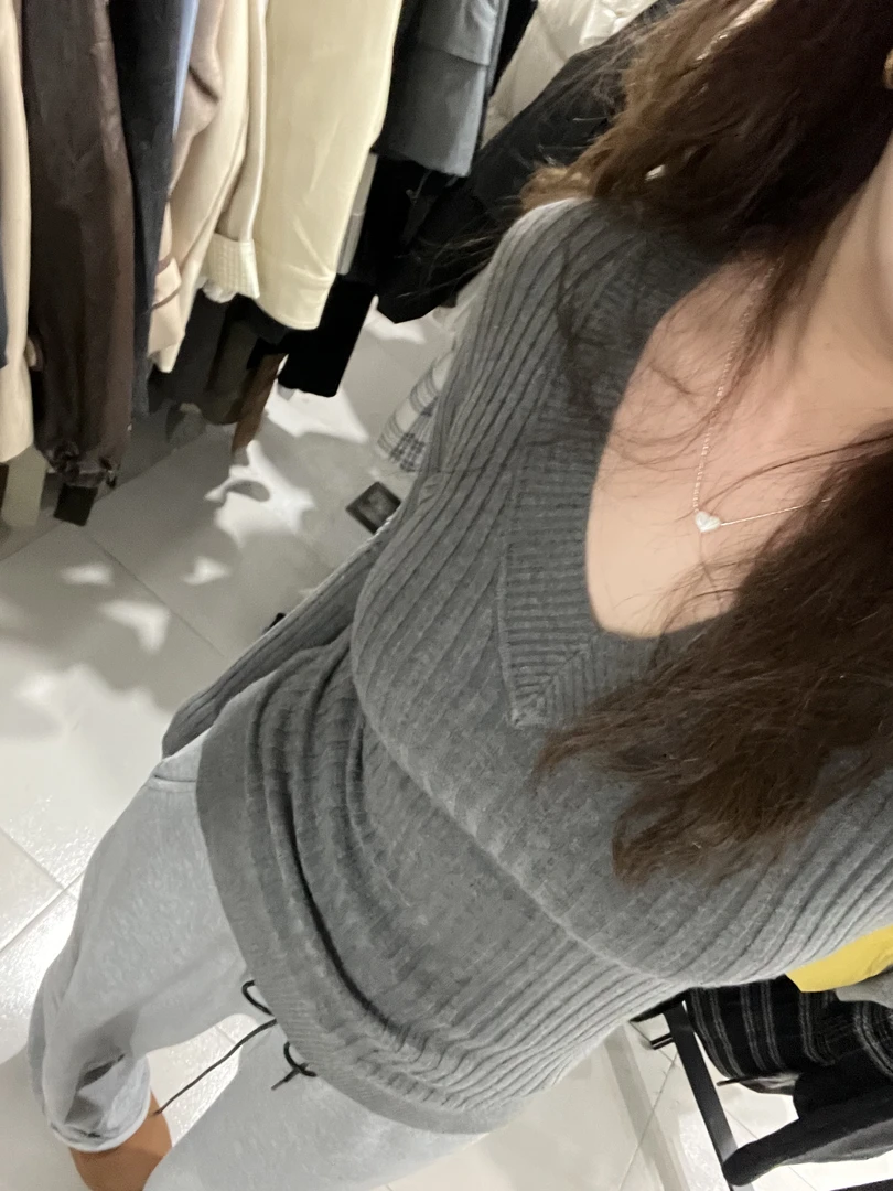 《951-999》ai妮家女装  大货孤品偶有微瑕，介意勿拍